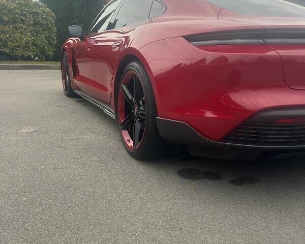 Червоний Порше Тайкан, об'ємом двигуна 0 л та пробігом 18 тис. км за 105000 $, фото 5 на Automoto.ua