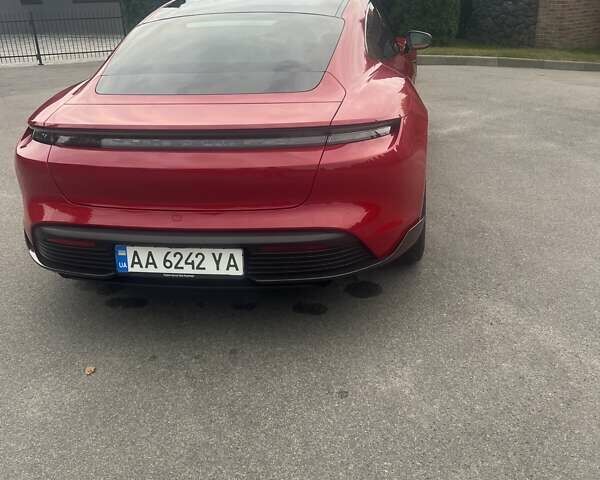Червоний Порше Тайкан, об'ємом двигуна 0 л та пробігом 18 тис. км за 105000 $, фото 1 на Automoto.ua