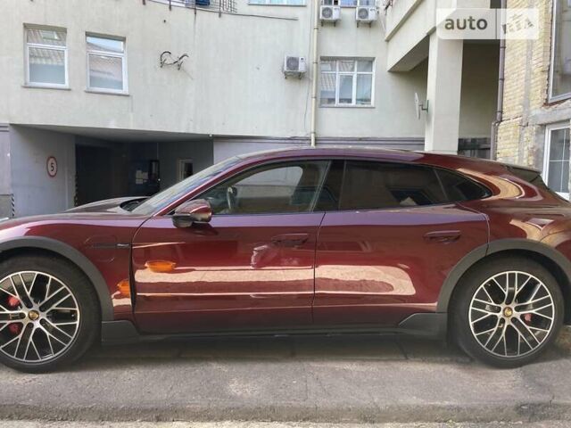 Червоний Порше Тайкан, об'ємом двигуна 0 л та пробігом 21 тис. км за 109999 $, фото 3 на Automoto.ua