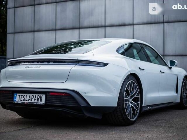 Порше Тайкан, объемом двигателя 0 л и пробегом 15 тыс. км за 96500 $, фото 7 на Automoto.ua