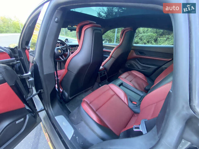 Порше Тайкан, объемом двигателя 0 л и пробегом 72 тыс. км за 51000 $, фото 8 на Automoto.ua