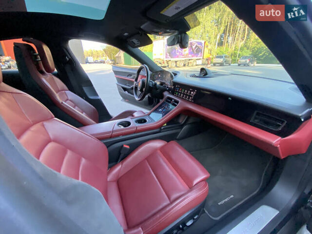 Порше Тайкан, объемом двигателя 0 л и пробегом 72 тыс. км за 51000 $, фото 11 на Automoto.ua