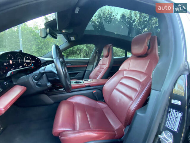 Порше Тайкан, объемом двигателя 0 л и пробегом 72 тыс. км за 51000 $, фото 7 на Automoto.ua