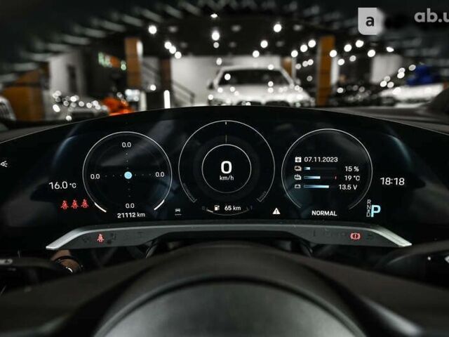 Порше Тайкан, объемом двигателя 0 л и пробегом 38 тыс. км за 68900 $, фото 28 на Automoto.ua
