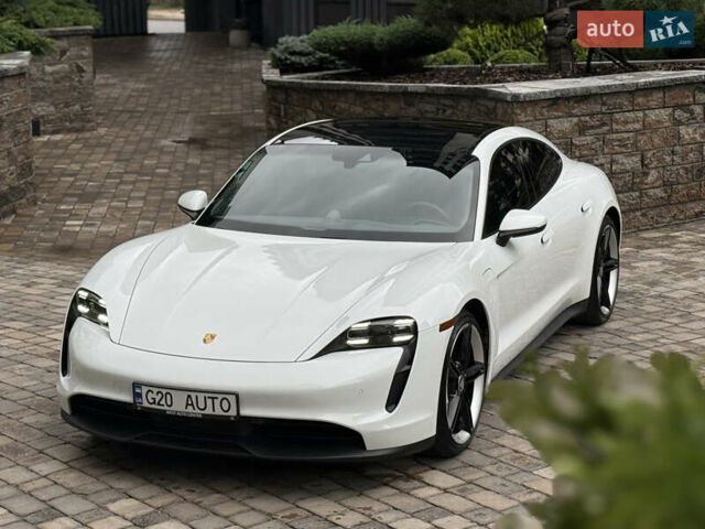 Порше Тайкан 2020 в Киеве на Automoto.ua Порше Тайкан, объемом двигателя 0 л и пробегом 95 тыс. км за 52999 $, фото 7 на Automoto.ua