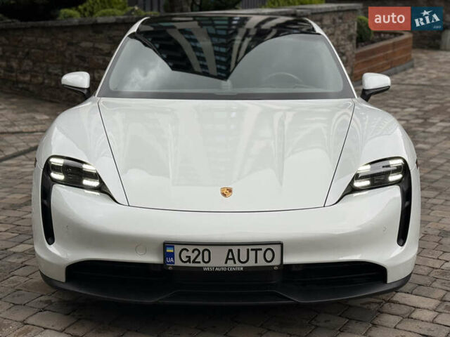 Порше Тайкан 2020 в Киеве на Automoto.ua Порше Тайкан, объемом двигателя 0 л и пробегом 95 тыс. км за 52999 $, фото 6 на Automoto.ua