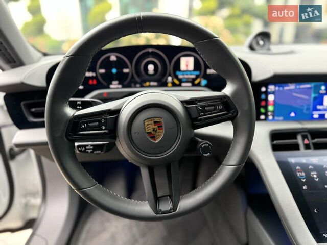 Порше Тайкан 2020 в Киеве на Automoto.ua Порше Тайкан, объемом двигателя 0 л и пробегом 95 тыс. км за 52999 $, фото 29 на Automoto.ua