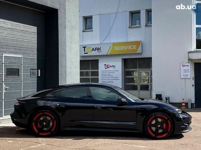 Порше Тайкан, объемом двигателя 0 л и пробегом 119 тыс. км за 54999 $, фото 9 на Automoto.ua
