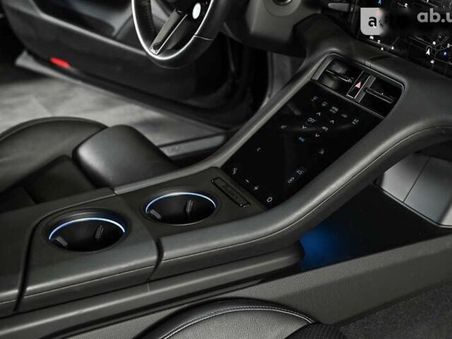 Порше Тайкан, об'ємом двигуна 0 л та пробігом 38 тис. км за 70500 $, фото 21 на Automoto.ua