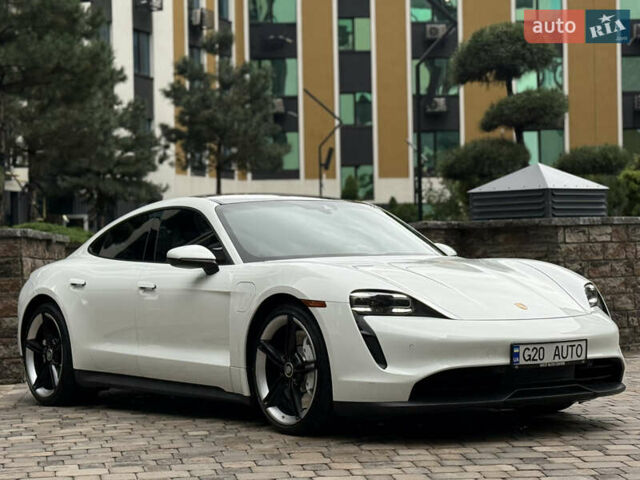 Порше Тайкан 2020 в Киеве на Automoto.ua Порше Тайкан, объемом двигателя 0 л и пробегом 95 тыс. км за 52999 $, фото 1 на Automoto.ua