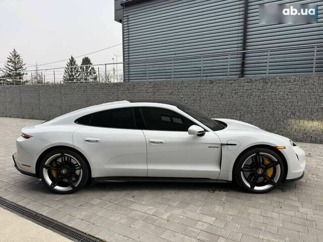 Порше Тайкан, объемом двигателя 0 л и пробегом 43 тыс. км за 71000 $, фото 10 на Automoto.ua