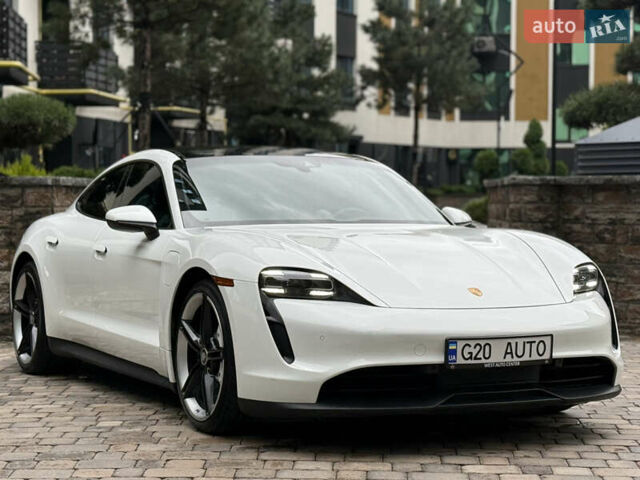 Порше Тайкан 2020 в Киеве на Automoto.ua Порше Тайкан, объемом двигателя 0 л и пробегом 95 тыс. км за 52999 $, фото 5 на Automoto.ua