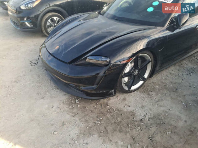 Порше Тайкан, объемом двигателя 0 л и пробегом 60 тыс. км за 42000 $, фото 2 на Automoto.ua