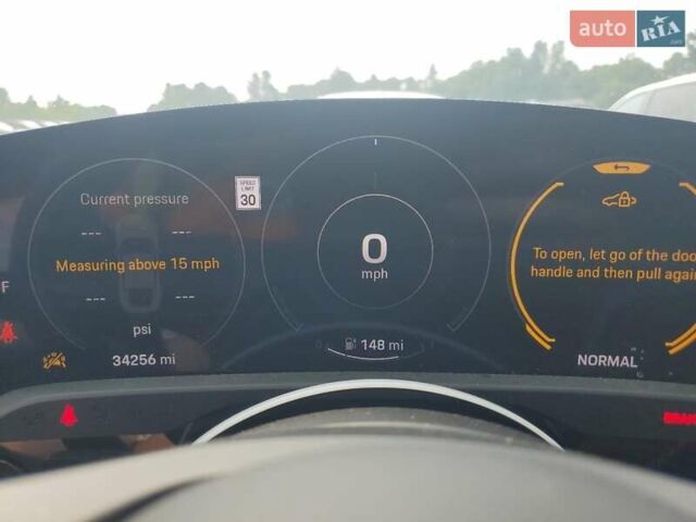 Порше Тайкан, об'ємом двигуна 0 л та пробігом 54 тис. км за 25200 $, фото 8 на Automoto.ua