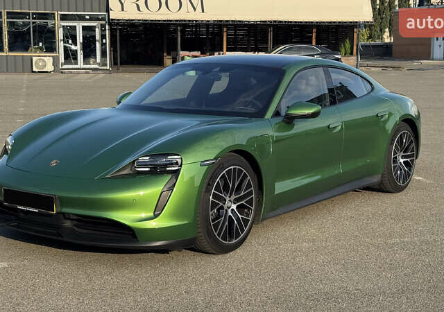 Порше Тайкан, объемом двигателя 0 л и пробегом 54 тыс. км за 67000 $, фото 2 на Automoto.ua