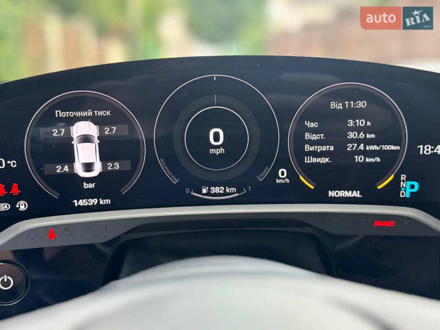 Порше Тайкан, об'ємом двигуна 0 л та пробігом 17 тис. км за 58100 $, фото 24 на Automoto.ua