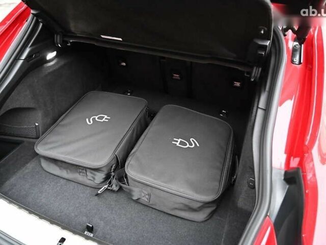 Порше Тайкан, об'ємом двигуна 0 л та пробігом 34 тис. км за 78239 $, фото 25 на Automoto.ua