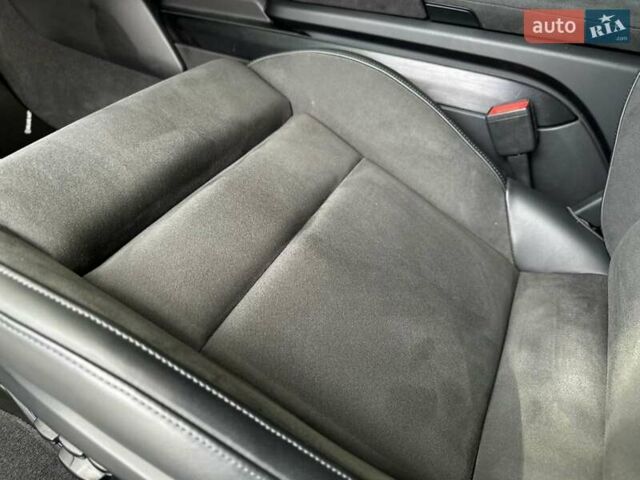 Порше Тайкан, об'ємом двигуна 0 л та пробігом 35 тис. км за 99999 $, фото 48 на Automoto.ua