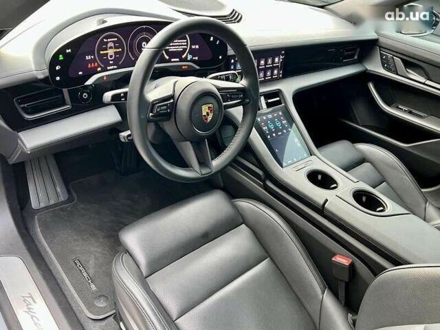 Порше Тайкан, объемом двигателя 0 л и пробегом 14 тыс. км за 57900 $, фото 29 на Automoto.ua