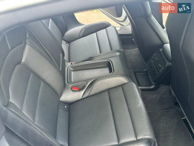 Порше Тайкан, об'ємом двигуна 0 л та пробігом 17 тис. км за 58100 $, фото 34 на Automoto.ua