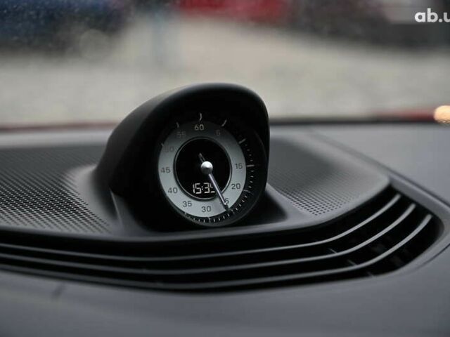 Порше Тайкан, об'ємом двигуна 0 л та пробігом 34 тис. км за 78239 $, фото 22 на Automoto.ua