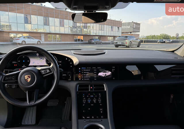 Порше Тайкан, объемом двигателя 0 л и пробегом 54 тыс. км за 67000 $, фото 8 на Automoto.ua