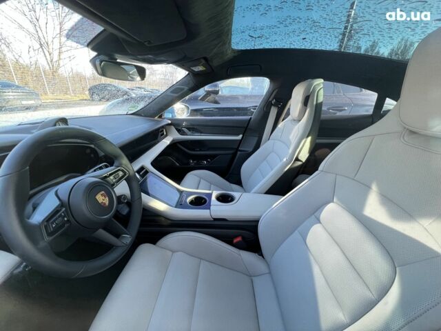 Порше Тайкан, объемом двигателя 0 л и пробегом 0 тыс. км за 215404 $, фото 37 на Automoto.ua