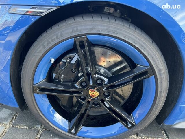 Порше Тайкан, объемом двигателя 0 л и пробегом 0 тыс. км за 215404 $, фото 10 на Automoto.ua
