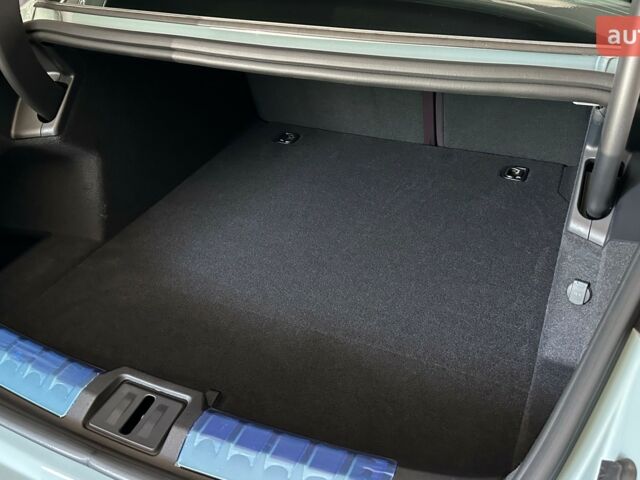 Порше Тайкан, об'ємом двигуна 0 л та пробігом 0 тис. км за 132923 $, фото 27 на Automoto.ua