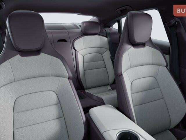 Порше Тайкан, объемом двигателя 0 л и пробегом 0 тыс. км за 134120 $, фото 5 на Automoto.ua