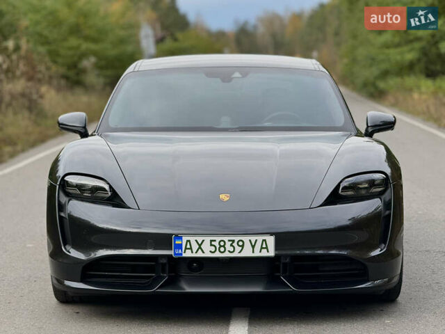 Порше Тайкан 2020 в Киеве на Automoto.ua Серый Порше Тайкан, объемом двигателя 0 л и пробегом 36 тыс. км за 83000 $, фото 2 на Automoto.ua
