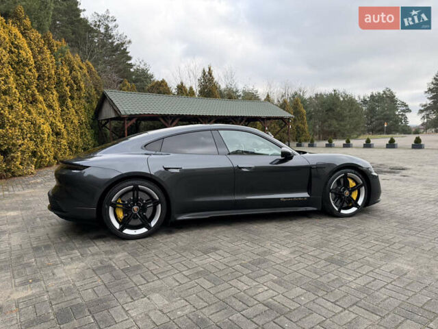 Сірий Порше Тайкан, об'ємом двигуна 0 л та пробігом 147 тис. км за 69890 $, фото 11 на Automoto.ua