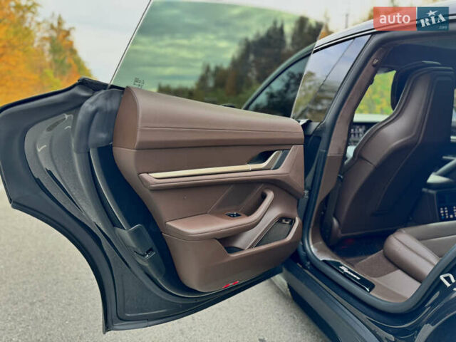 Порше Тайкан 2020 в Киеве на Automoto.ua Серый Порше Тайкан, объемом двигателя 0 л и пробегом 36 тыс. км за 83000 $, фото 38 на Automoto.ua