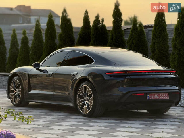 Серый Порше Тайкан, объемом двигателя 0 л и пробегом 129 тыс. км за 53500 $, фото 27 на Automoto.ua