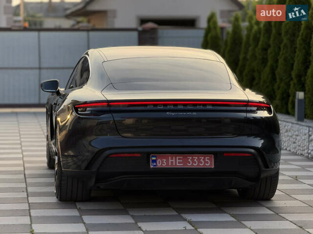 Серый Порше Тайкан, объемом двигателя 0 л и пробегом 129 тыс. км за 53500 $, фото 26 на Automoto.ua