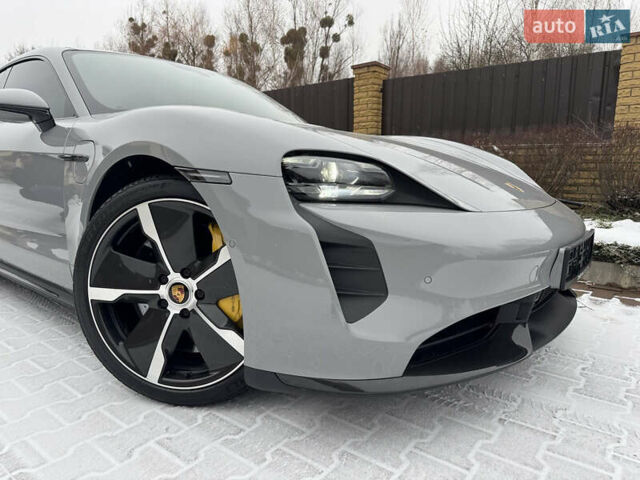 Серый Порше Тайкан, объемом двигателя 0 л и пробегом 24 тыс. км за 100000 $, фото 15 на Automoto.ua