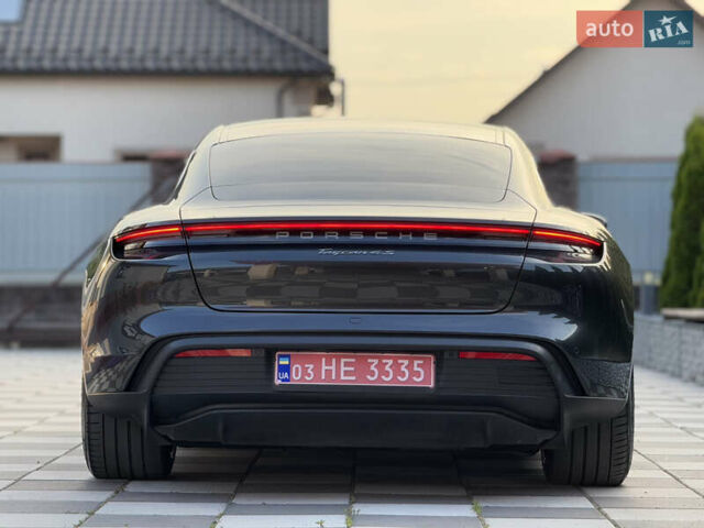 Серый Порше Тайкан, объемом двигателя 0 л и пробегом 129 тыс. км за 53500 $, фото 22 на Automoto.ua