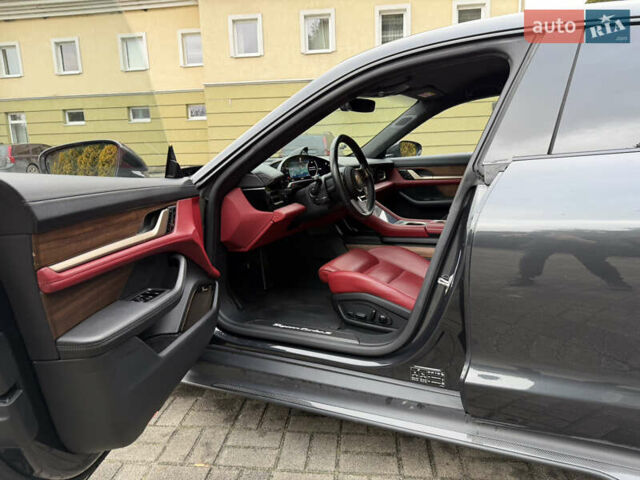 Сірий Порше Тайкан, об'ємом двигуна 0 л та пробігом 147 тис. км за 69890 $, фото 20 на Automoto.ua