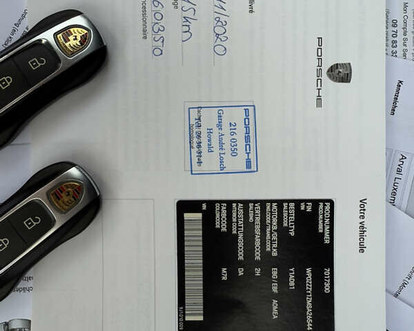 Серый Порше Тайкан, объемом двигателя 0 л и пробегом 129 тыс. км за 53500 $, фото 101 на Automoto.ua