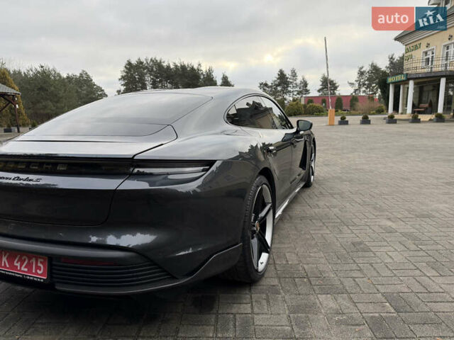 Сірий Порше Тайкан, об'ємом двигуна 0 л та пробігом 147 тис. км за 69890 $, фото 9 на Automoto.ua