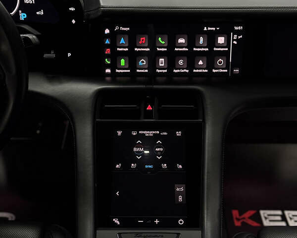 Серый Порше Тайкан, объемом двигателя 0 л и пробегом 75 тыс. км за 65000 $, фото 13 на Automoto.ua