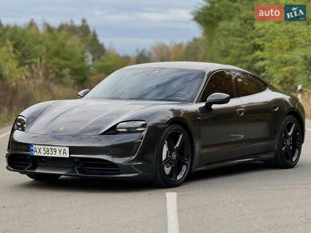 Порше Тайкан 2020 в Киеве на Automoto.ua Серый Порше Тайкан, объемом двигателя 0 л и пробегом 36 тыс. км за 83000 $, фото 16 на Automoto.ua