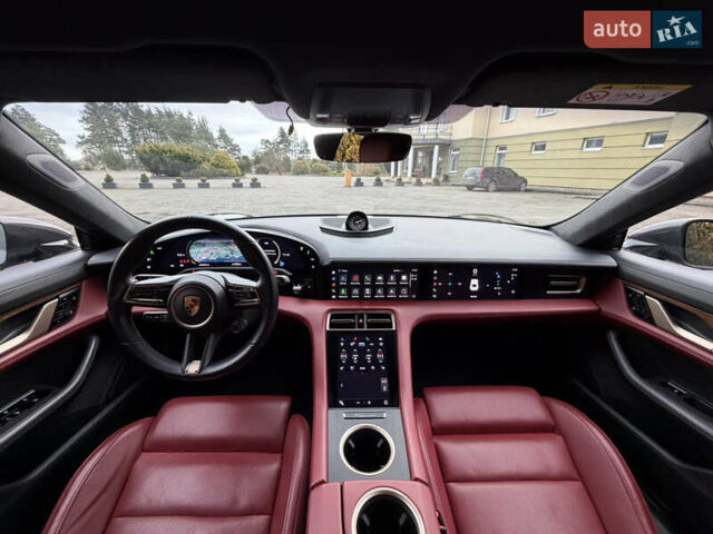 Сірий Порше Тайкан, об'ємом двигуна 0 л та пробігом 147 тис. км за 69890 $, фото 46 на Automoto.ua