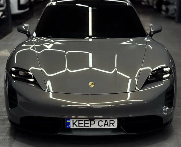 Серый Порше Тайкан, объемом двигателя 0 л и пробегом 75 тыс. км за 65000 $, фото 3 на Automoto.ua