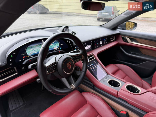 Сірий Порше Тайкан, об'ємом двигуна 0 л та пробігом 147 тис. км за 69890 $, фото 28 на Automoto.ua