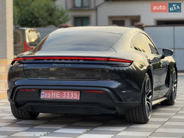 Серый Порше Тайкан, объемом двигателя 0 л и пробегом 129 тыс. км за 53500 $, фото 25 на Automoto.ua