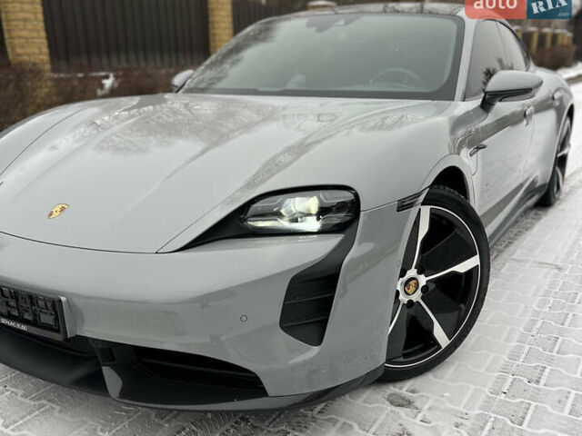 Серый Порше Тайкан, объемом двигателя 0 л и пробегом 24 тыс. км за 100000 $, фото 10 на Automoto.ua