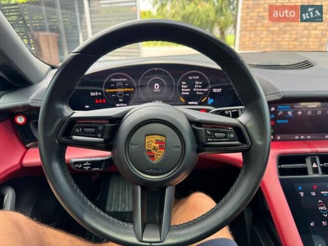 Серый Порше Тайкан, объемом двигателя 0 л и пробегом 80 тыс. км за 46600 $, фото 13 на Automoto.ua