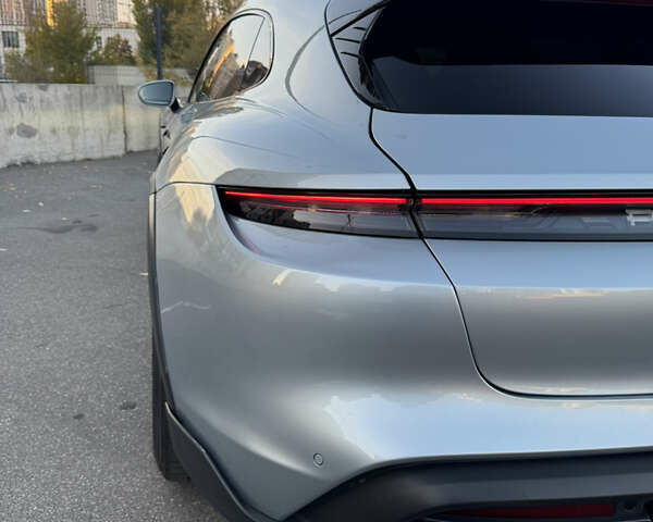 Серый Порше Тайкан, объемом двигателя 0 л и пробегом 114 тыс. км за 59500 $, фото 17 на Automoto.ua