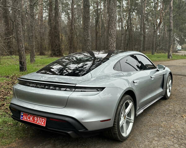 Серый Порше Тайкан, объемом двигателя 0 л и пробегом 55 тыс. км за 70000 $, фото 21 на Automoto.ua